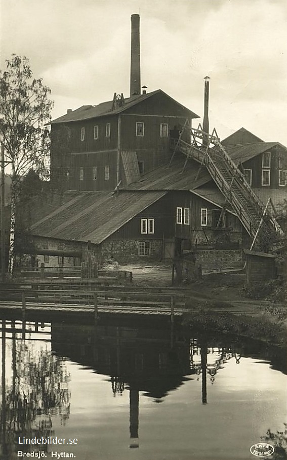 Hällefors, Bredsjö. Hyttan