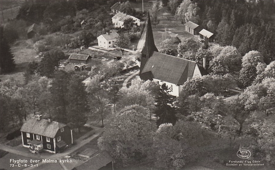 Köping,Kolsva,  Åsby, Flygfoto över Malma Kyrka