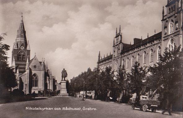 Örebro, Nikolaikyrkan och Rådhuset