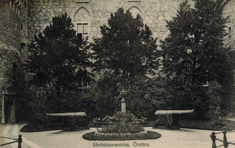 Örebro, Slottskanonerna