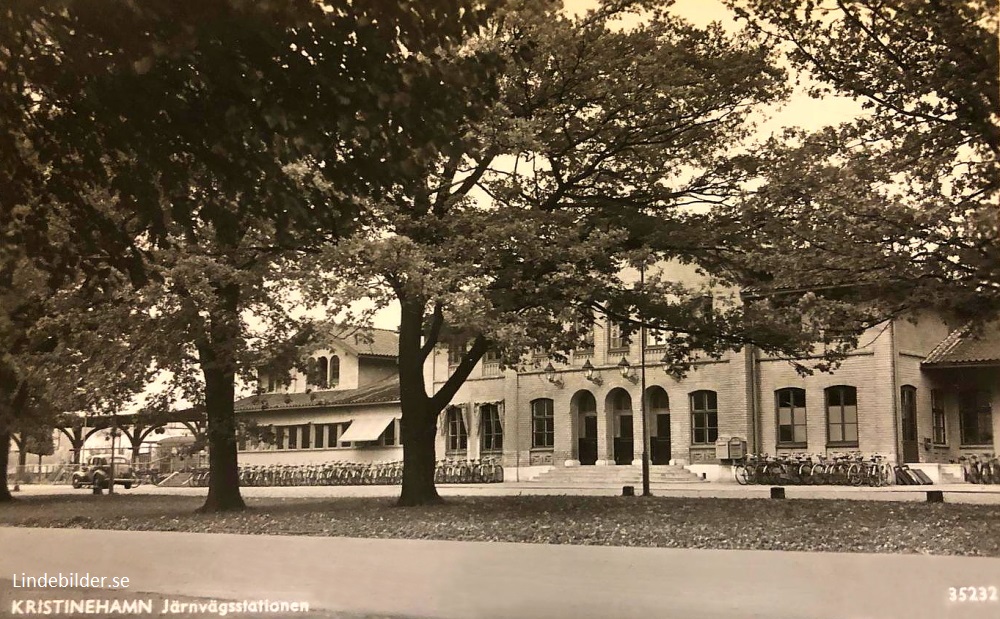 Kristinehamn Järnvägsstationen 1952