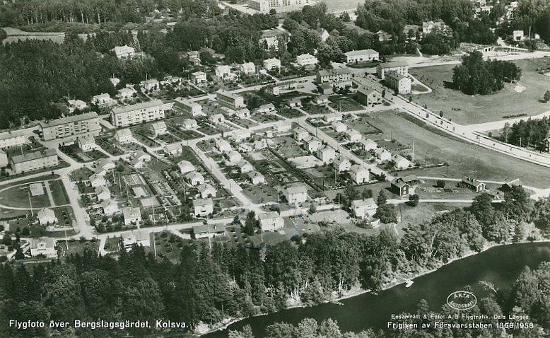 Köping, Flygfoto över Bergslagsgärdet, Kolsva 1958