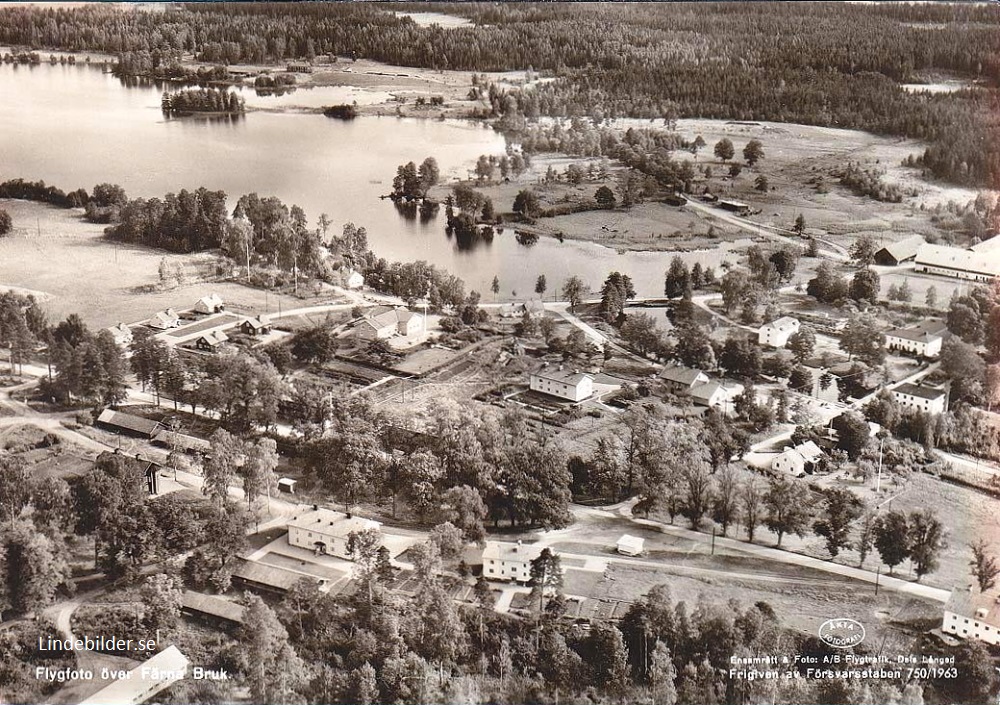 Flygfoto över Färna Bruk 1963