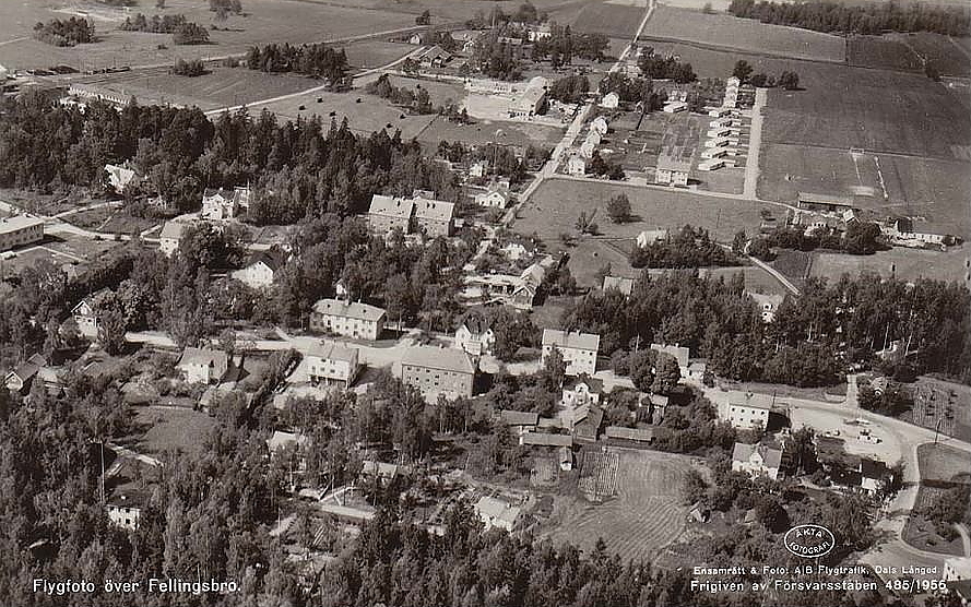 Flygfoto över Fellingsbro 1956