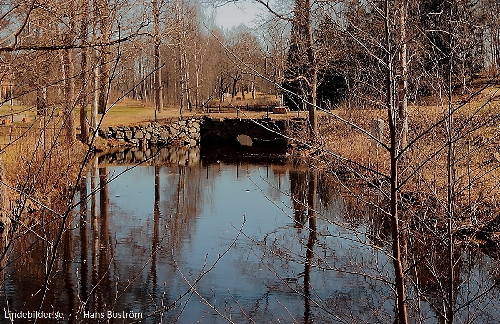 Vedevåg, Ån från Lindesberg