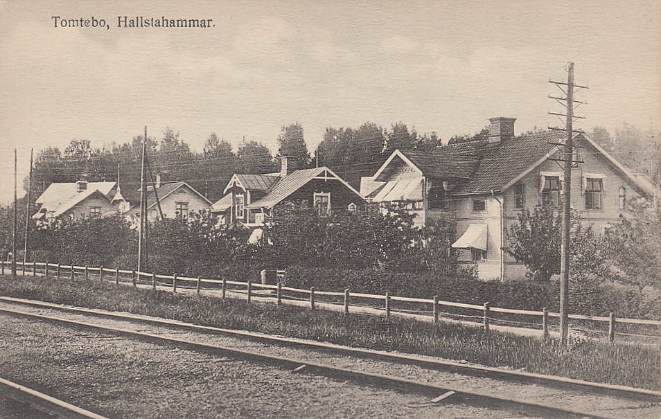 Hallstahammar, Tomtebo