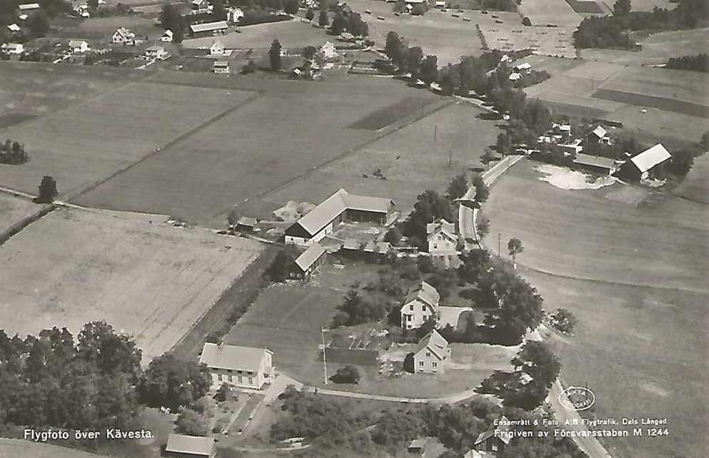 Hallsberg, Sköllersta, Flygfoto över Kävesta 1951