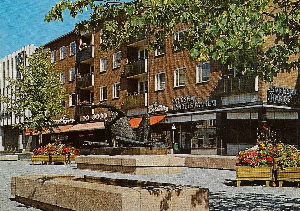 Arvika, Torget, Fågelmannen