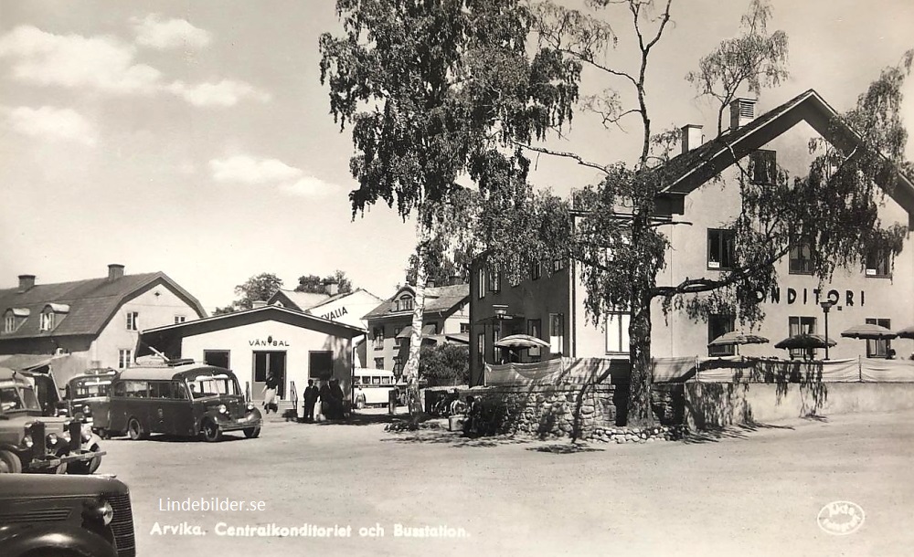 Arvika, Centralkonditoriet och Busstation 1947