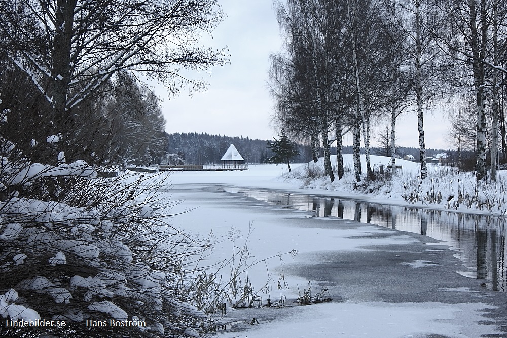 Mot Kyrkbryggan