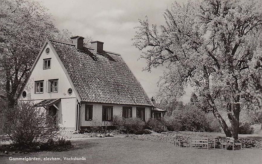 Södertälje, Gammelgården Elevhem, Vackstanäs