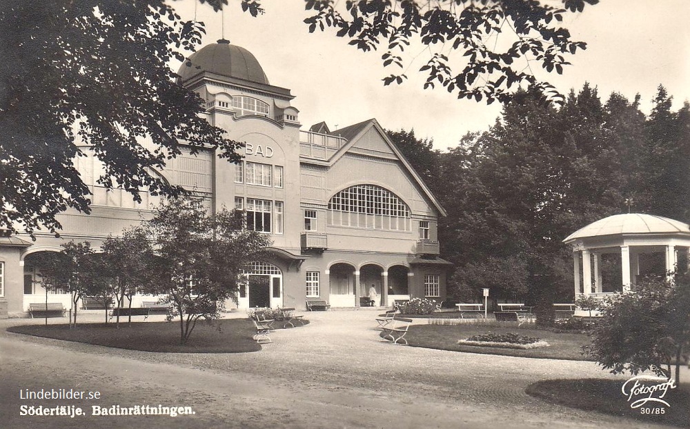 Södertälje, Badinrättning