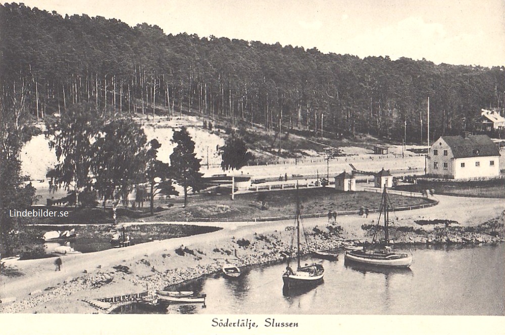 Södertälje, Slussen