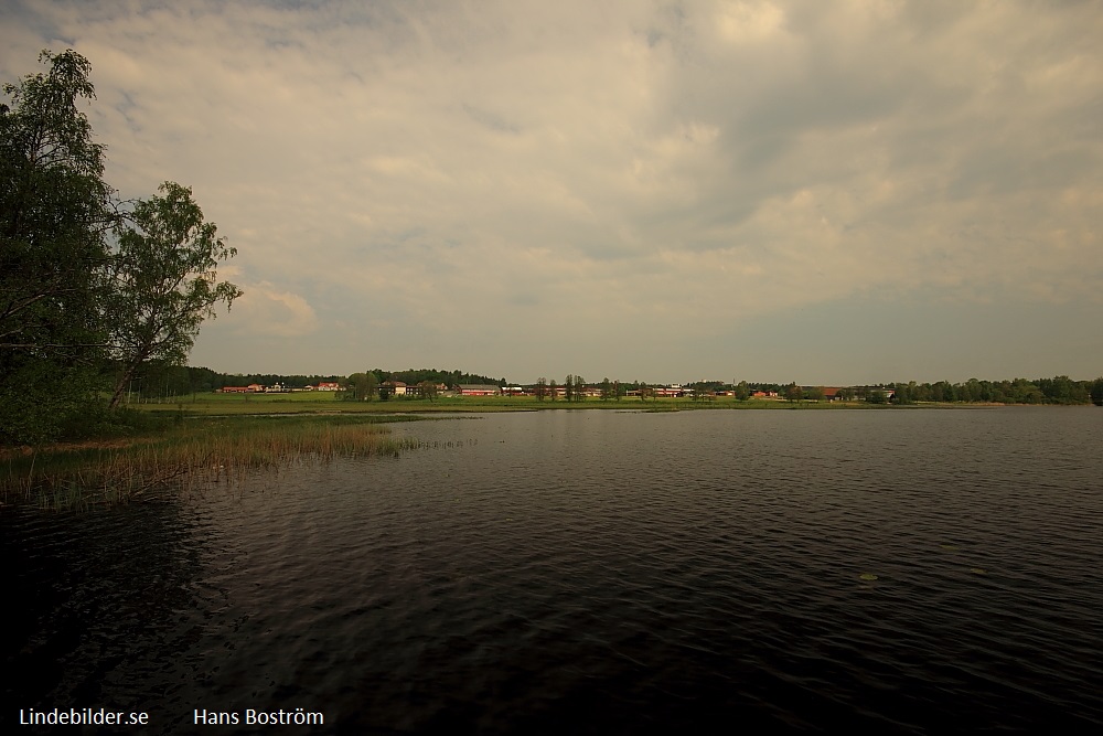 Lindeskolan från fjärran