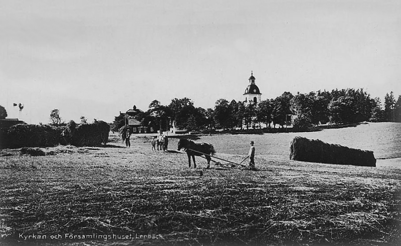 Askersund, Kyrkan och Församlingshuset, Lerbäck