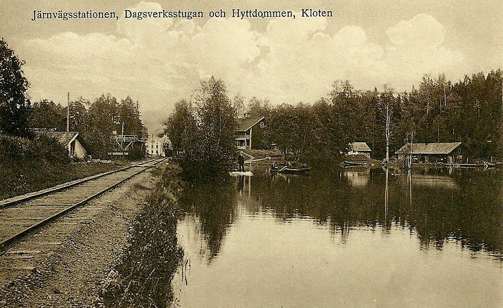 Kloten, Järnvägsstationen, Dagverksstugan och Hyttdommen