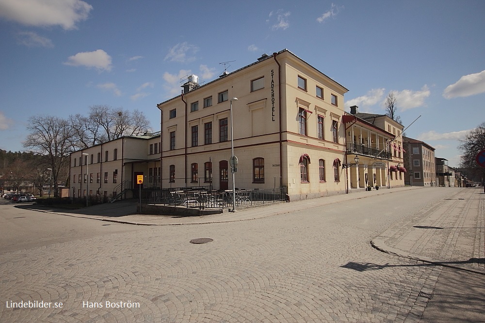 Stadshotellet från Kyrkan