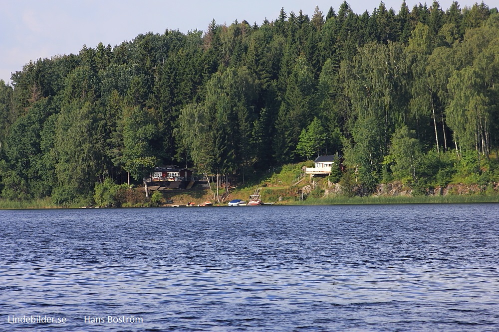 Lindesberg, Hus mittemot Strandpromenaden