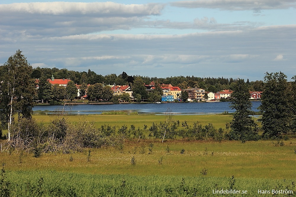 Mot Lindesjön