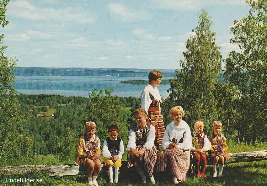 Utiskt från Tällberg mot Rättviks Kyrka