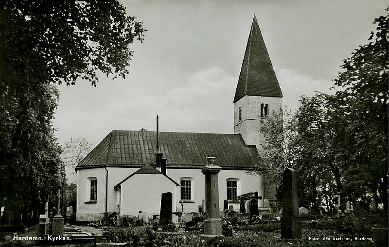 Kumla, Hardemo Kyrka