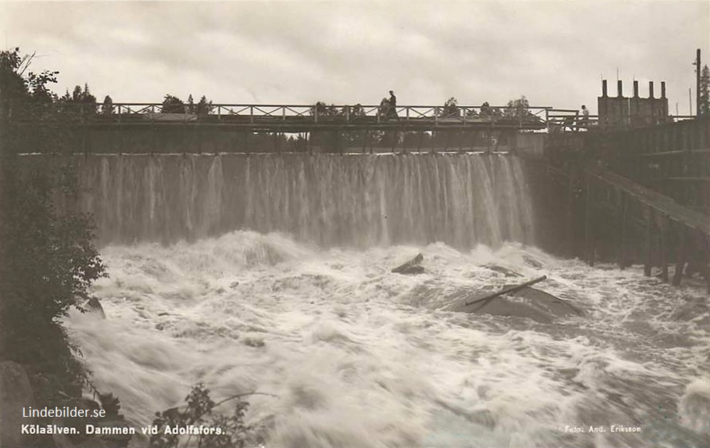 Kölaälven. Dammen vid Adolfsfors 1944