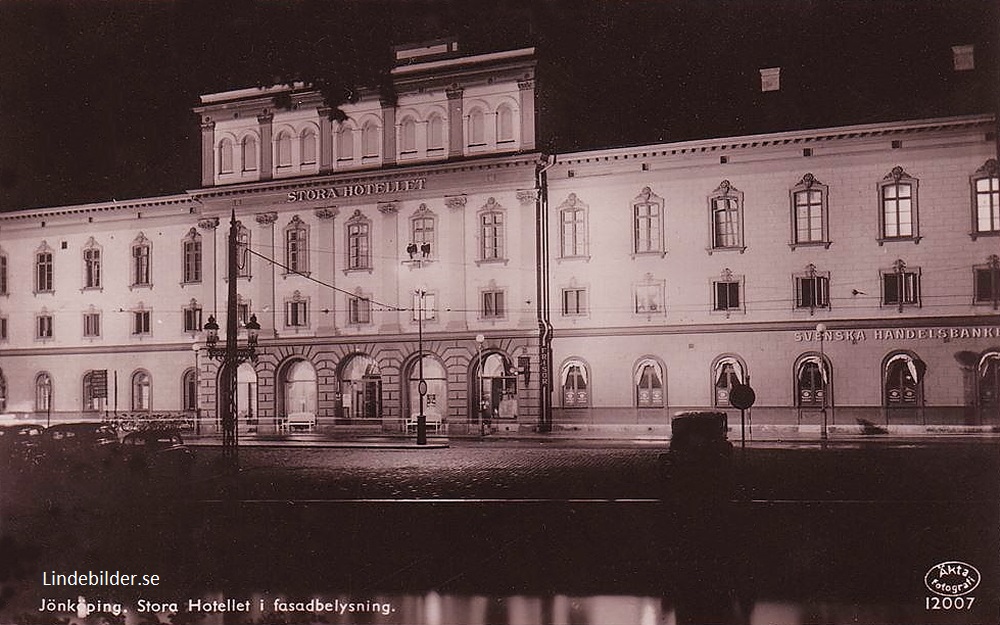 Jönköping. Stora Hotellet i fasadbelysning