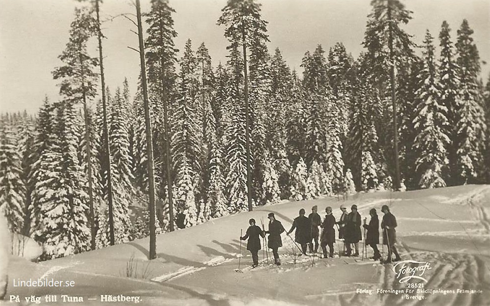 På väg till Tuna. Hästberg 1928