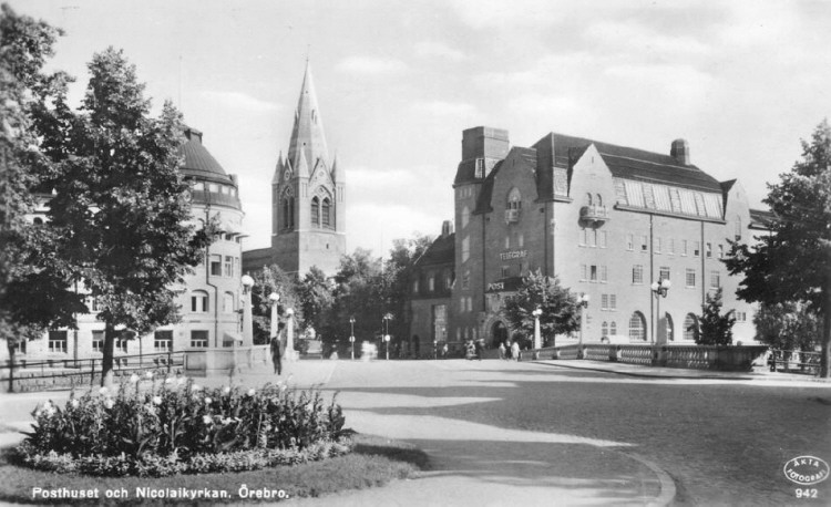 Örebro Vasabron Nicolai Kyrka, Posthuset 1948