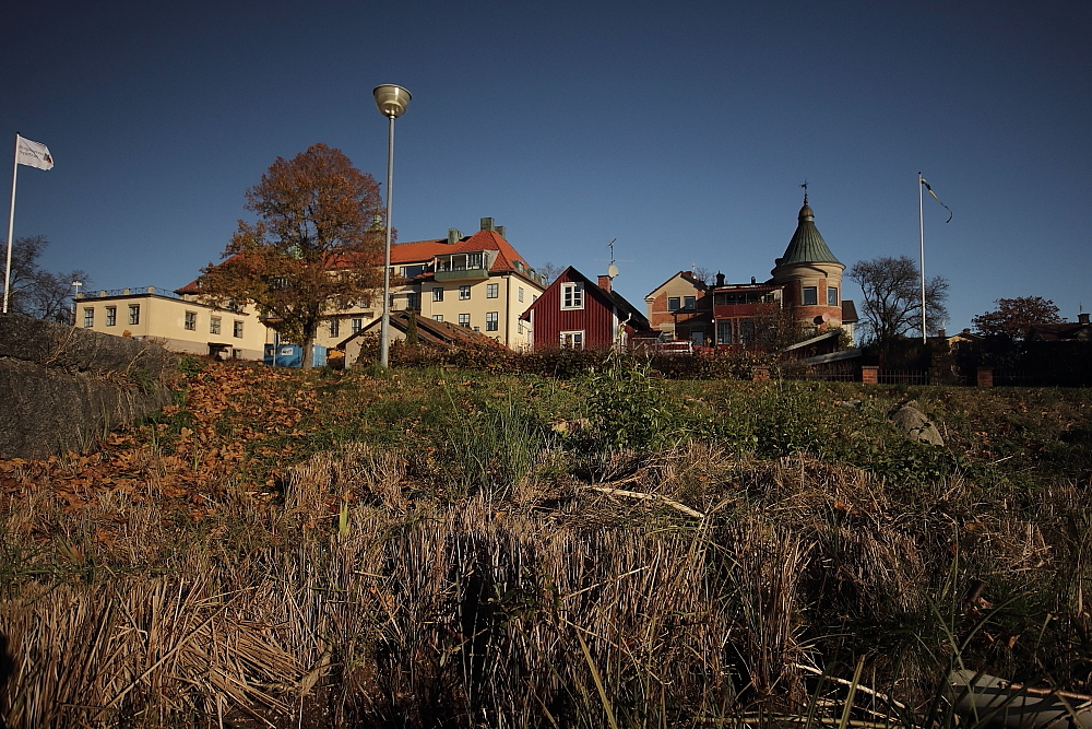 Mot Tandläkarhuset