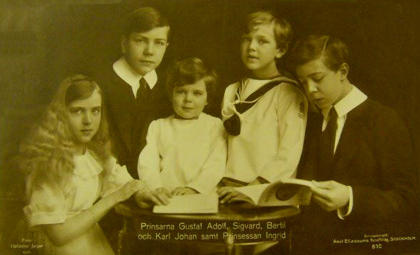 Ingrid, Gustav Adolf, Carl Johan, Bertil och Sigvard 1921
