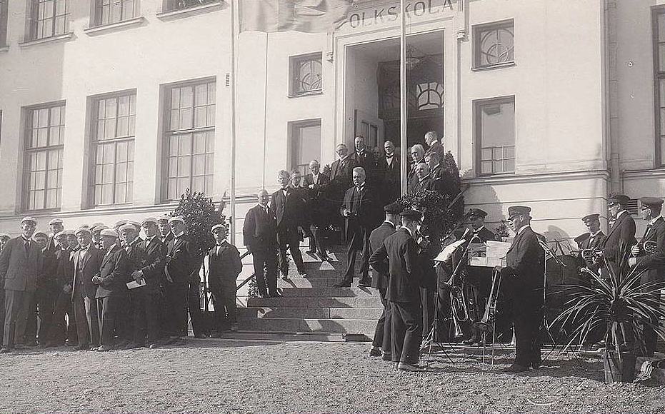 Karlskoga, Folkskolans Studenter