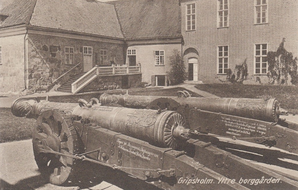 Gripsholm, Yttre Borggården