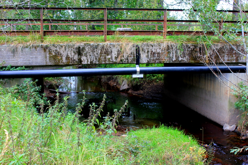 Lindesberg, Rastplatsen Rv 50, Bron över floden