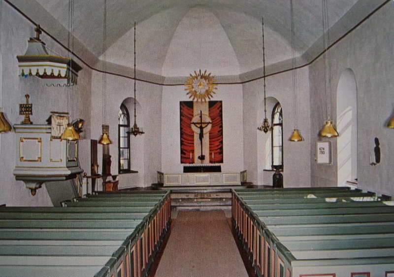 Hallsberg Kyrka, Interiör