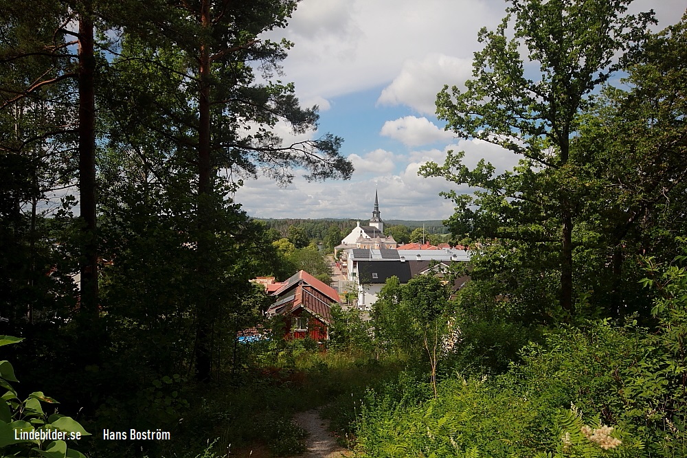 Kyrkberget mot Kyrkan