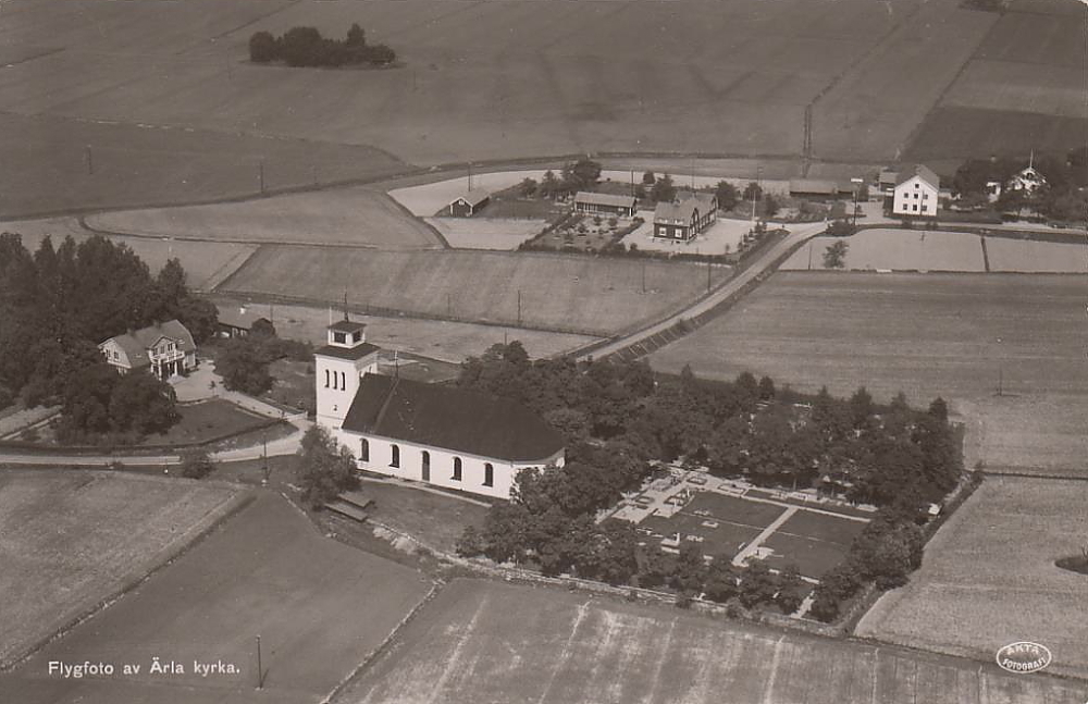 Eskilstuna, Flygfoto av Ärla Kyrka