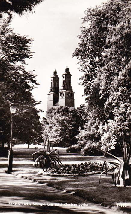 Eskilstuna, Stadsparken med Kloster Kyrka