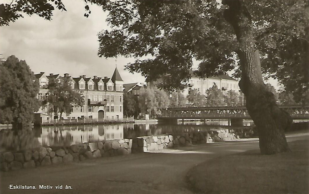 Eskilstuna, Motiv vid Ån 1948