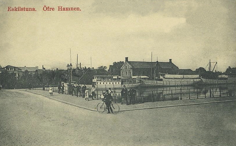 Eskilstuna, Öfre Hamnen 111