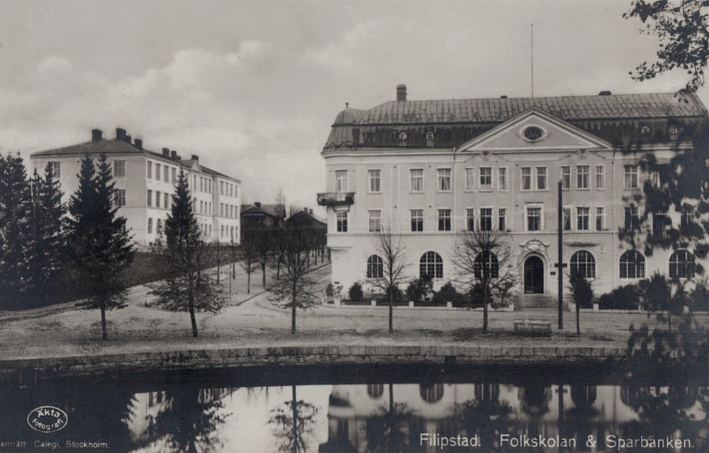 Filipstad, Folkskolan óch Sparbanken