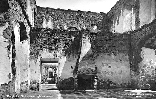 Öland, Borgholm, Slottsruinen Gästrummen