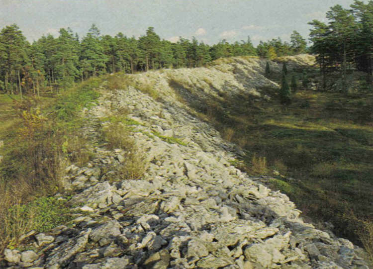 Gotland, Kräklingbo Muren å Torsborgen