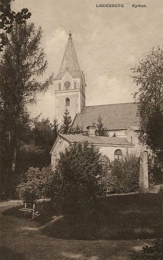 Lindesberg Kyrkan, Cafe Oscar och strandpromenaden