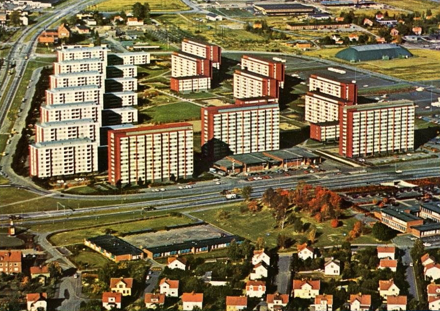 Eskilstuna, Flygfoto över Årby 1983