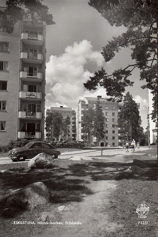 Eskilstuna, Hästskobacken, Fröslunda