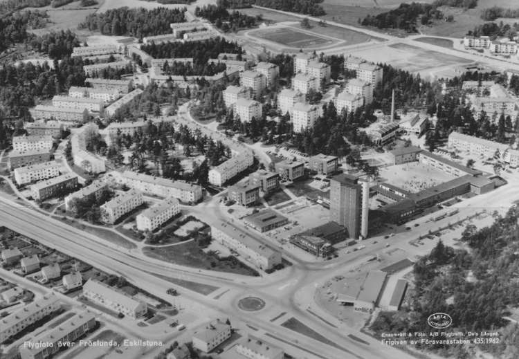 Eskilstuna, Flygfoto över Fröslunda 1962