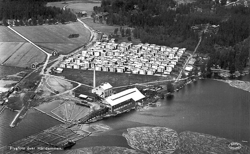 Hallsberg, Flygfoto över Hålldammen 1938