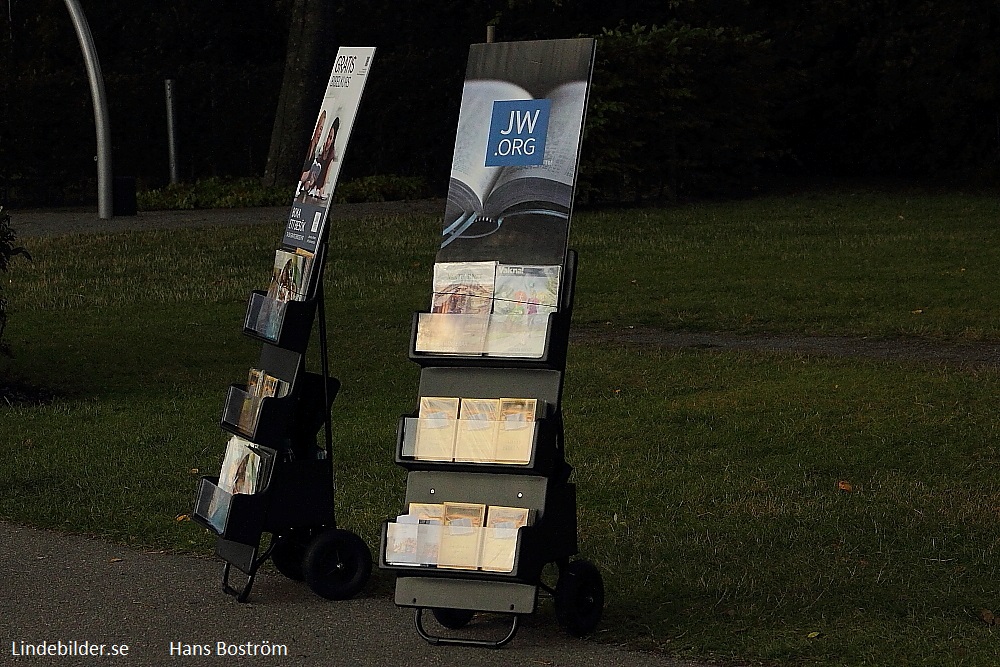 Tidningar på Strandpromenaden