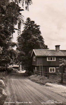 Smedjebacken, Söderbärke, Vägparti från Nor